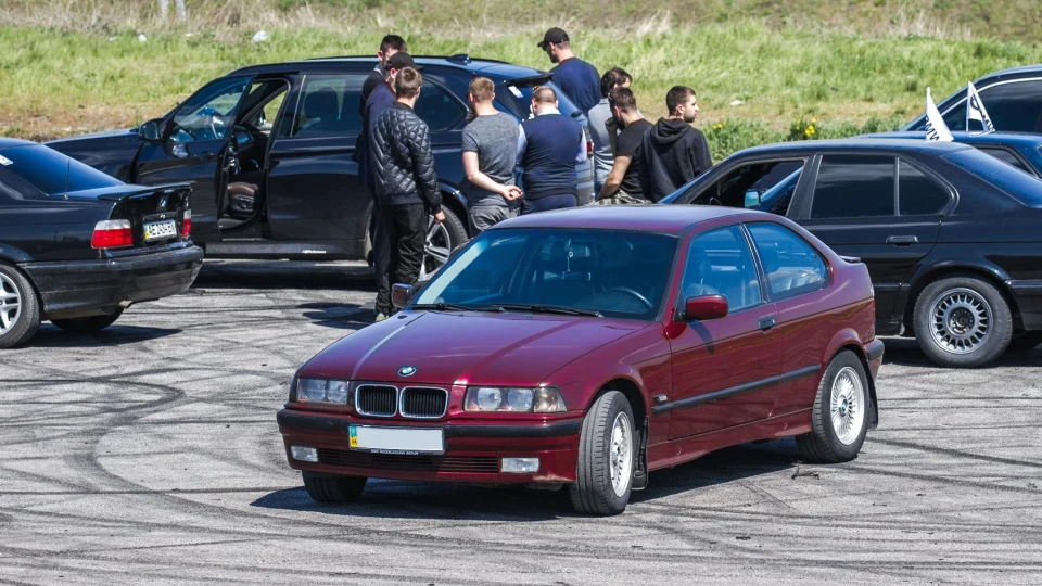 BMW 3 series Compact 318ti 2