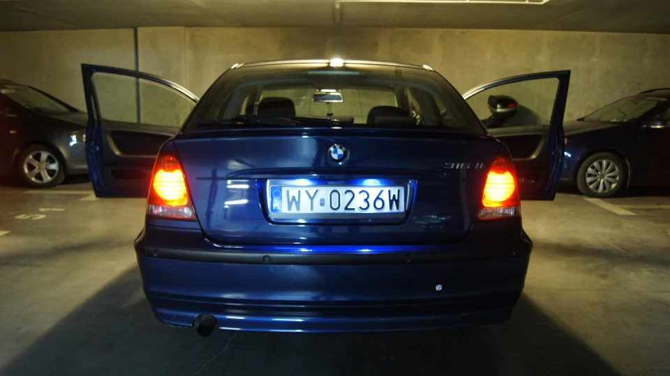 BMW 3 series Compact Баварська личинка