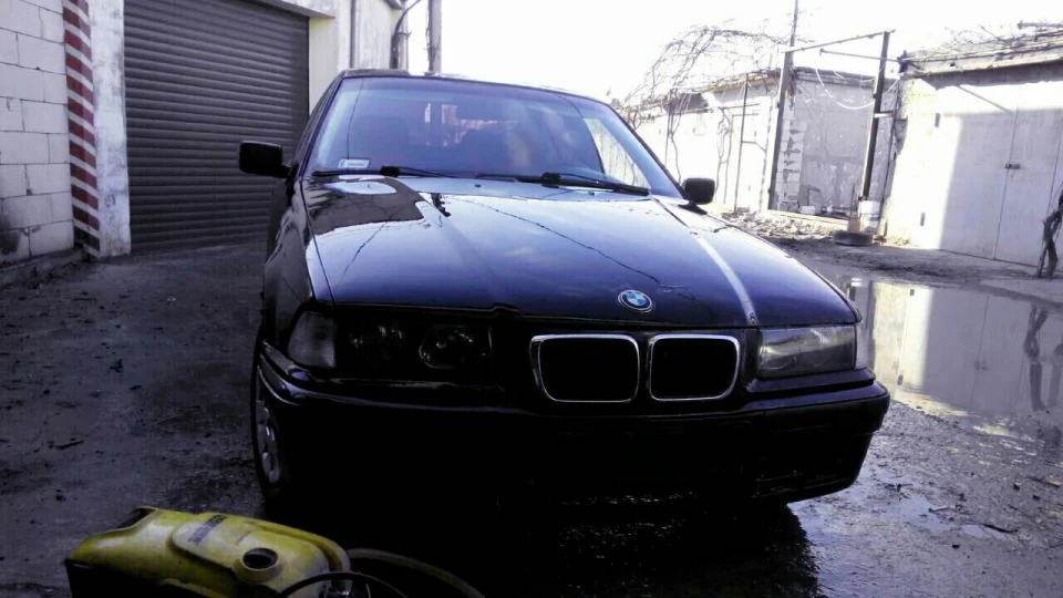 BMW 3 series Compact бумерок) 2