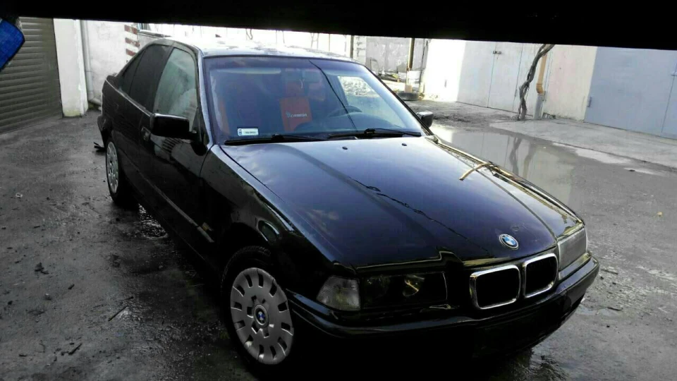 BMW 3 series Compact бумерок) 4