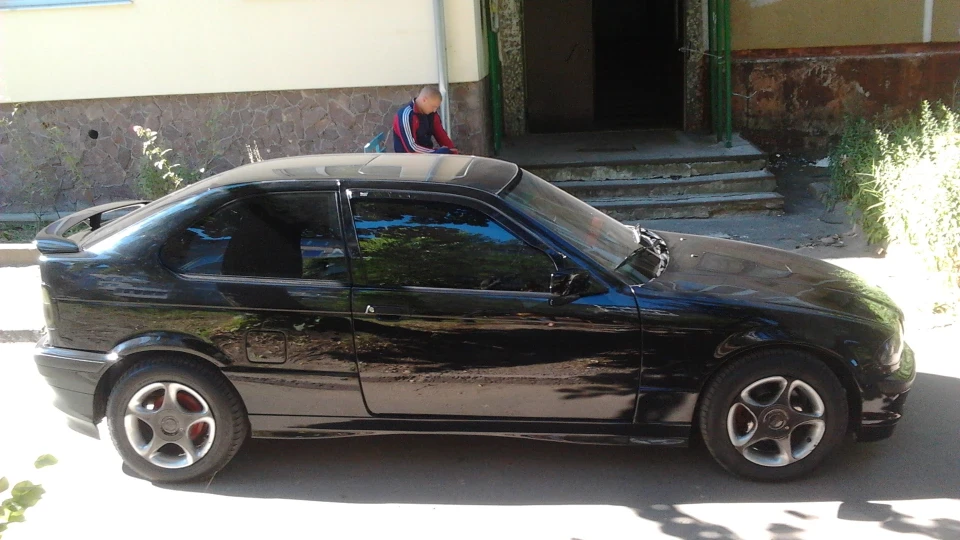 BMW 3 series Compact Bumik ♂ 3