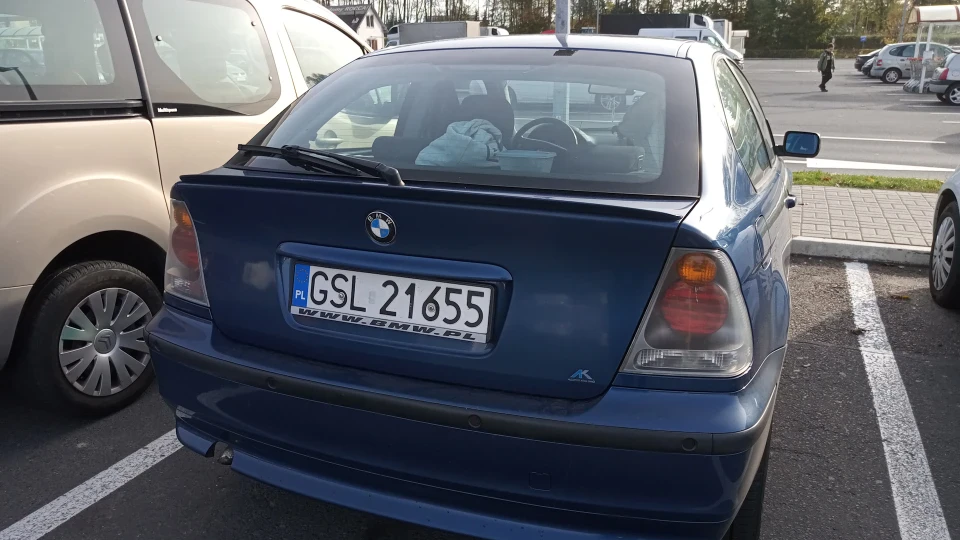 BMW 3 серії Compact Буня 2