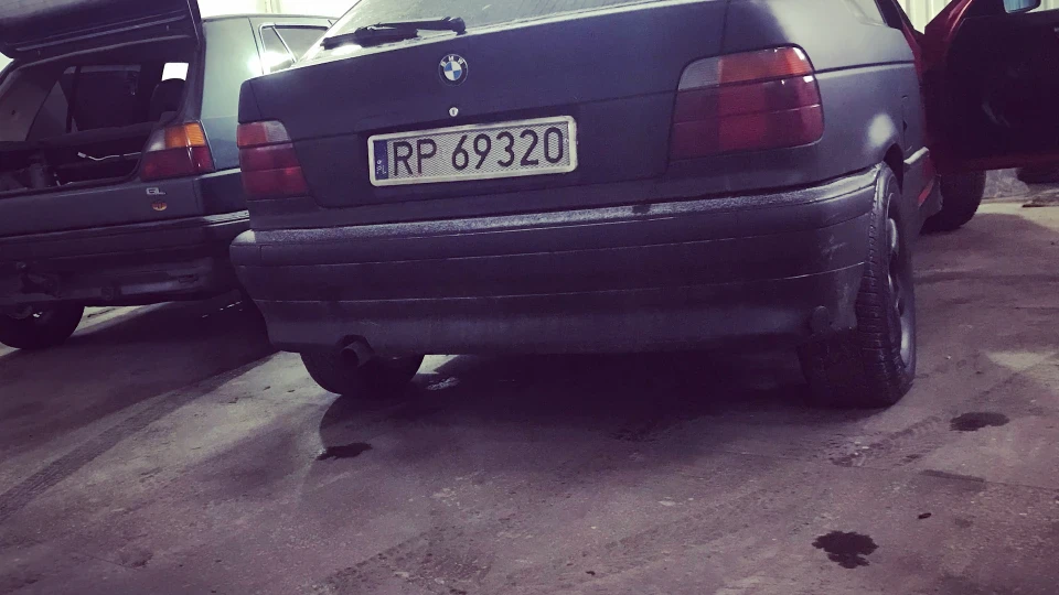 BMW 3 series Compact Hatch? Чи що? 2