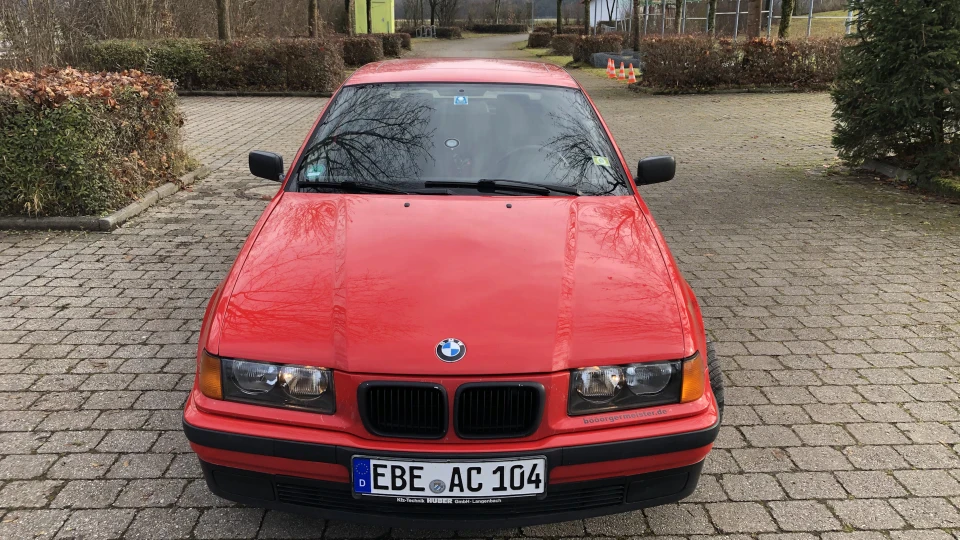 BMW 3 series Compact Hellrot 1.6 MT 3