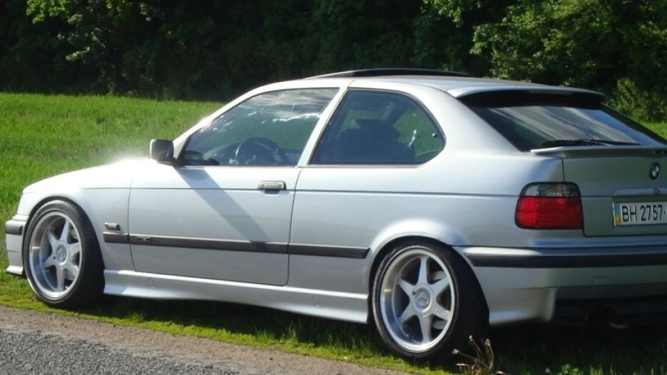 BMW 3 series Compact Коротун 3