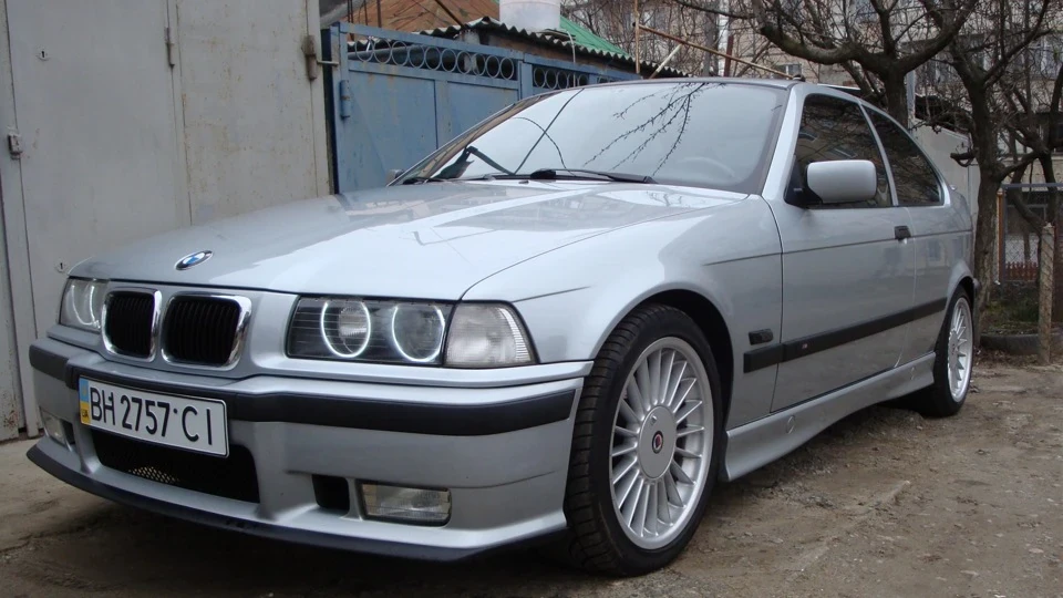 BMW 3 series Compact Коротун 4