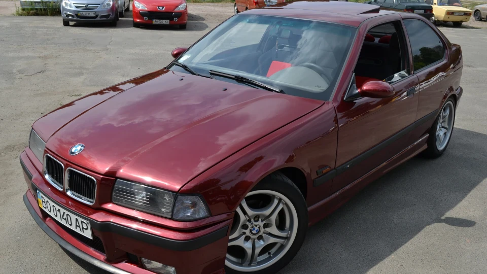 BMW 3 series Compact КороТиШ