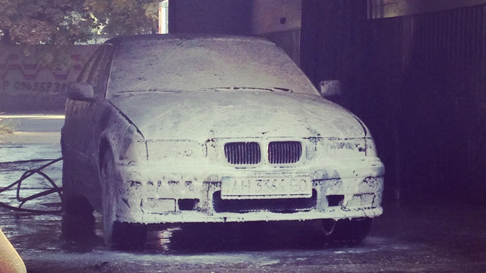 BMW 3 series Compact - Малятко