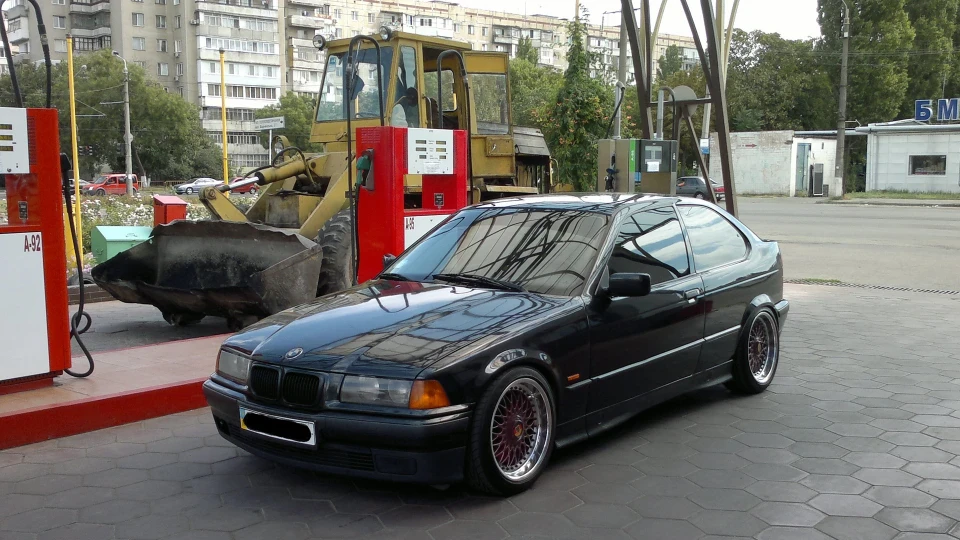 BMW 3 series Compact Обріз-) 5