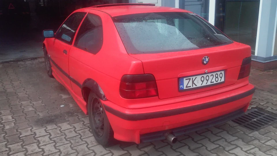 BMW 3 series Compact Pocket Rocket