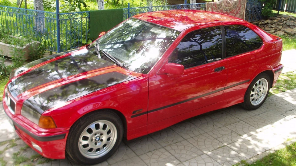 BMW 3 series Compact ТАБУРЕТКА 4