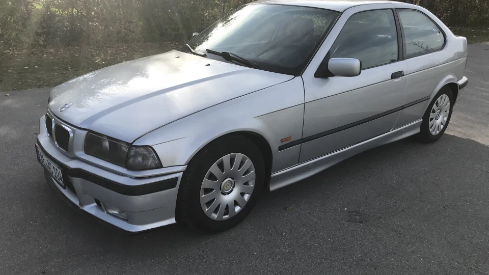 BMW 3 series Compact Titansilber 1.9 AT