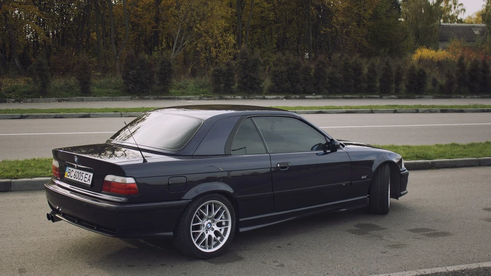 BMW 3 series Convertible MadeiraViolet 2