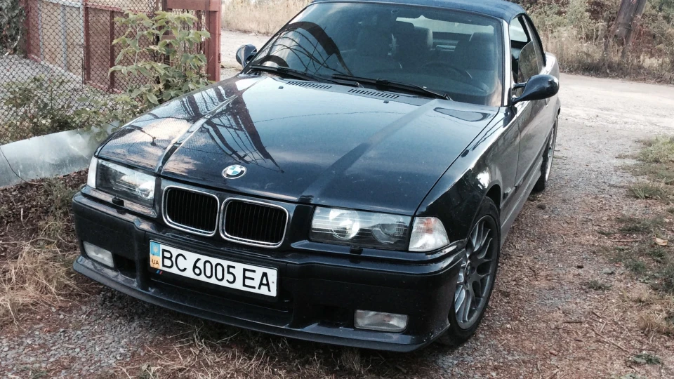 BMW 3 series Convertible MadeiraViolet 3