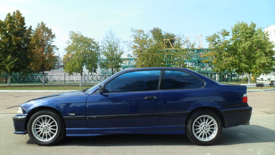 BMW 3 series Coupe 5