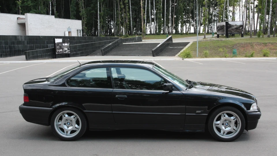 BMW 3 series Coupe 3