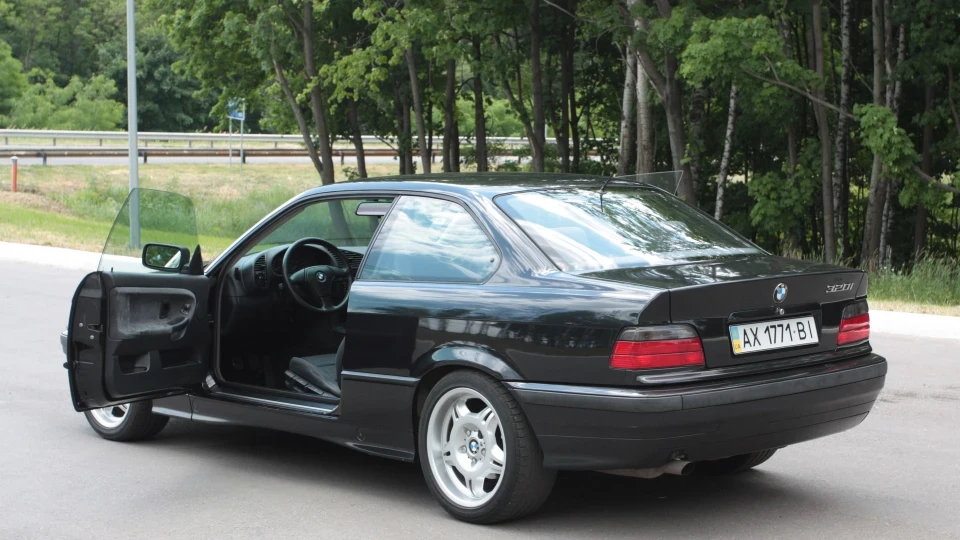 BMW 3 series Coupe 4