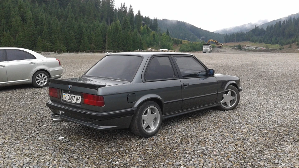 BMW 3 series Coupe 007 5