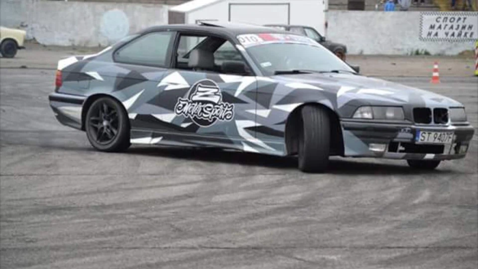 BMW 3 series Coupe 1,8 зимова німецька жига 3