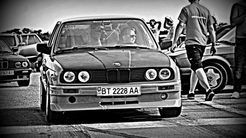 BMW 3 series Coupe 2.0 TURBO 3