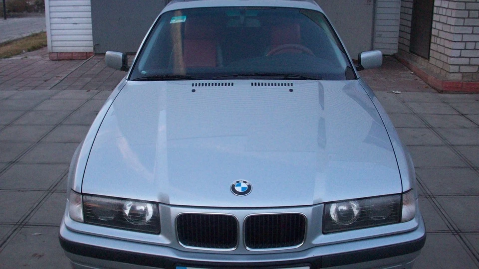 BMW 3 series Coupe 2.5 л, срібляста 2