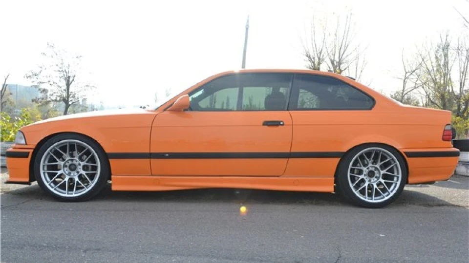 BMW 3 series Coupe 2.5 turbo. M Pomer ;) 2