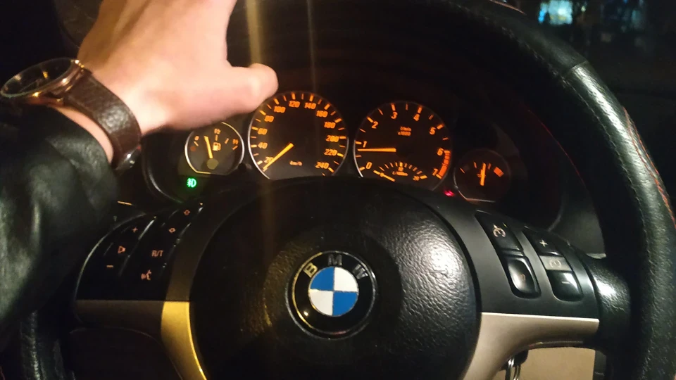 BMW 3 series Coupe 3-літрова шістка 4