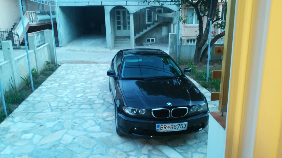 BMW 3 series Coupe 318CI Facelift 3