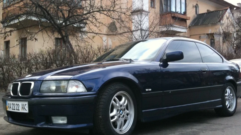 BMW 3 series Coupe 318is M44 3