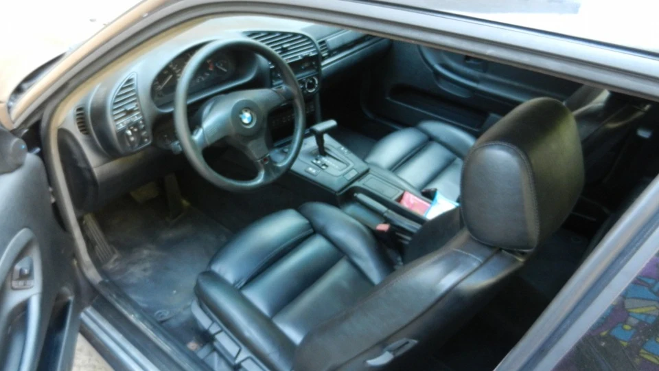BMW 3 series Coupe 318iS 4