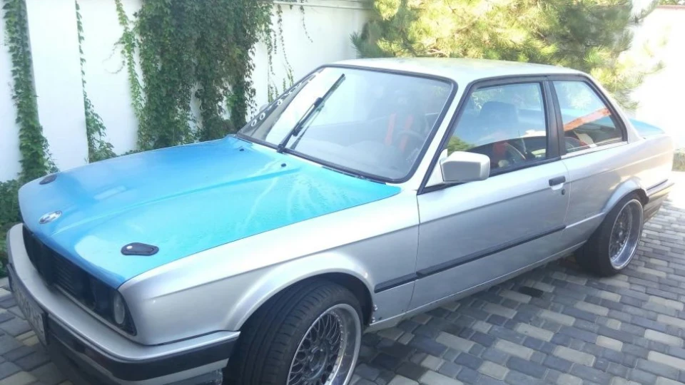 BMW 3 series Coupe 320 sr20det 4