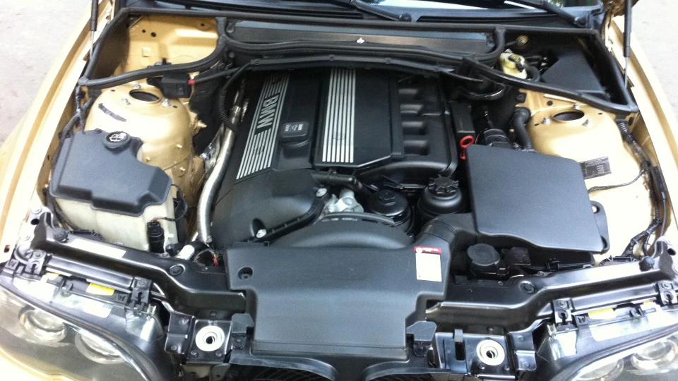 BMW 3 series Coupe 320Ci 2