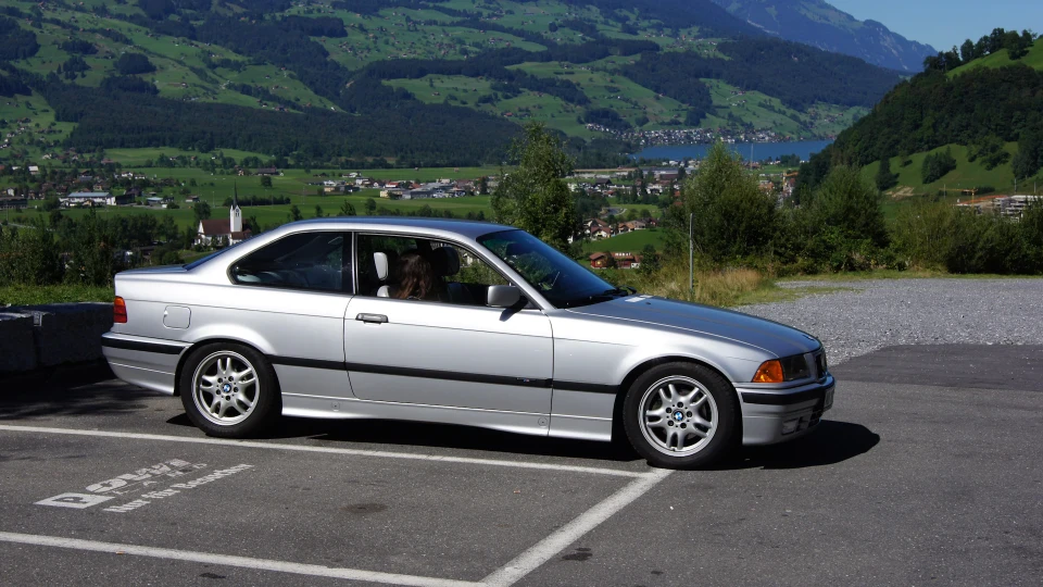 BMW 3 series Coupe 320i 3