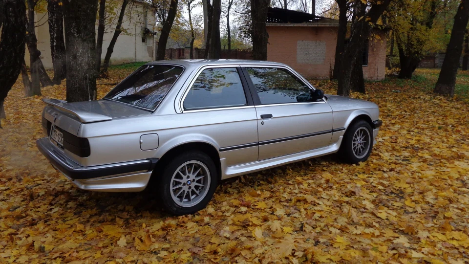 BMW 3 series Coupe 323i Zender