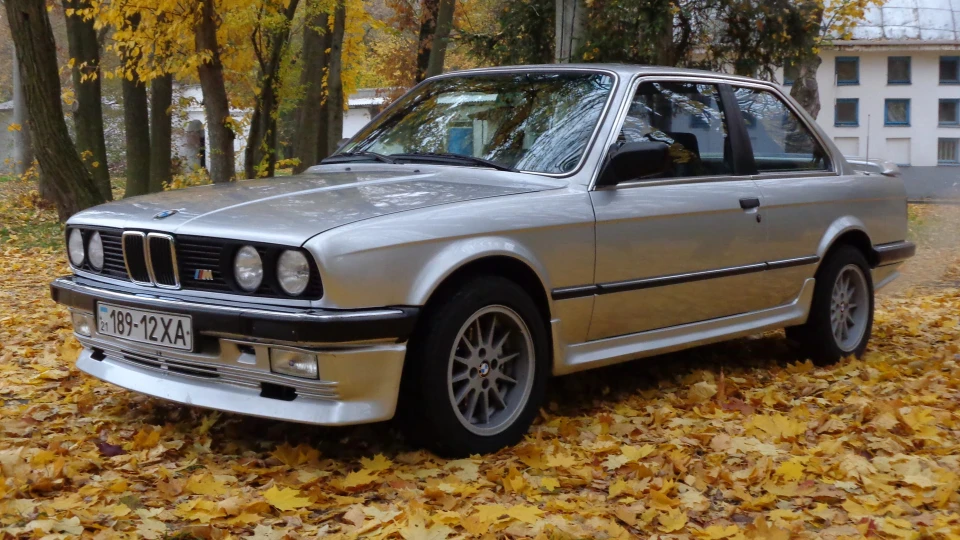 BMW 3 series Coupe 323i Zender 5