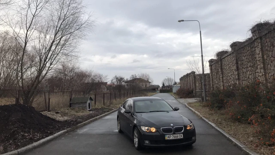 BMW 3 series Coupe 325xi 4