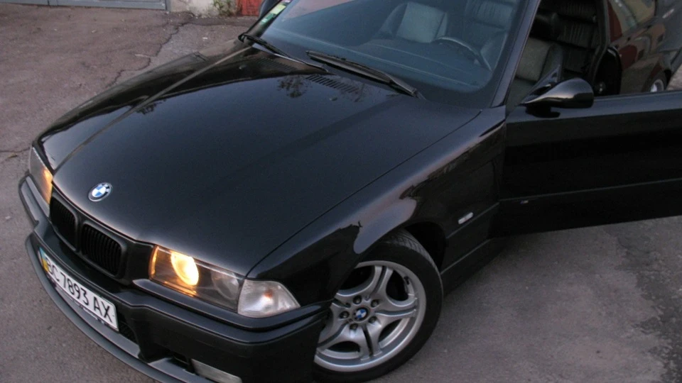 BMW 3 series Coupe 328Ci M пакет Individual 2