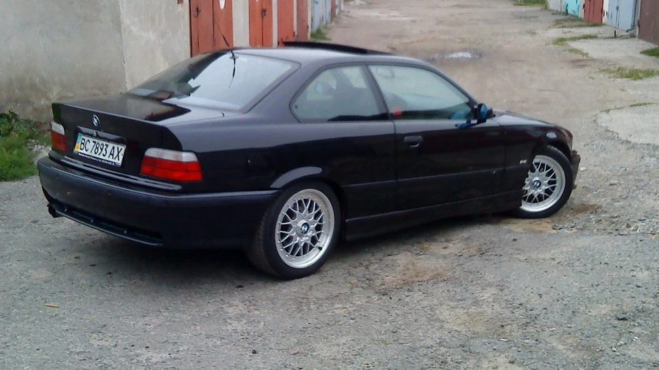 BMW 3 series Coupe 328Ci M пакет Individual 4