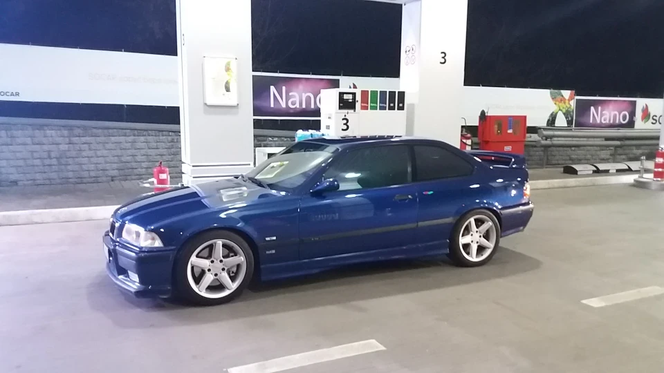 BMW 3 series Coupe 328i Clubsport 2