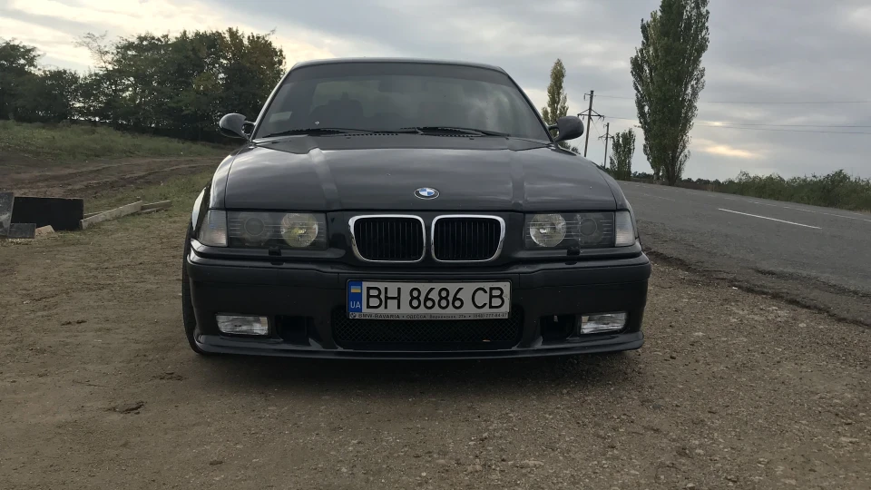 BMW 3 series Coupe 328i ///M Performance 2