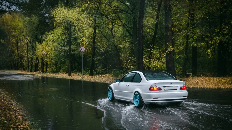 BMW 3 series Coupe 330Ci З ХАРАКТЕРОМ!)