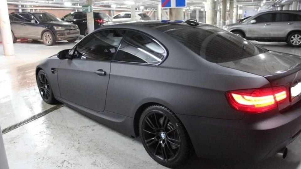 BMW 3 series Coupe 335 xi FC Shakhtar 3