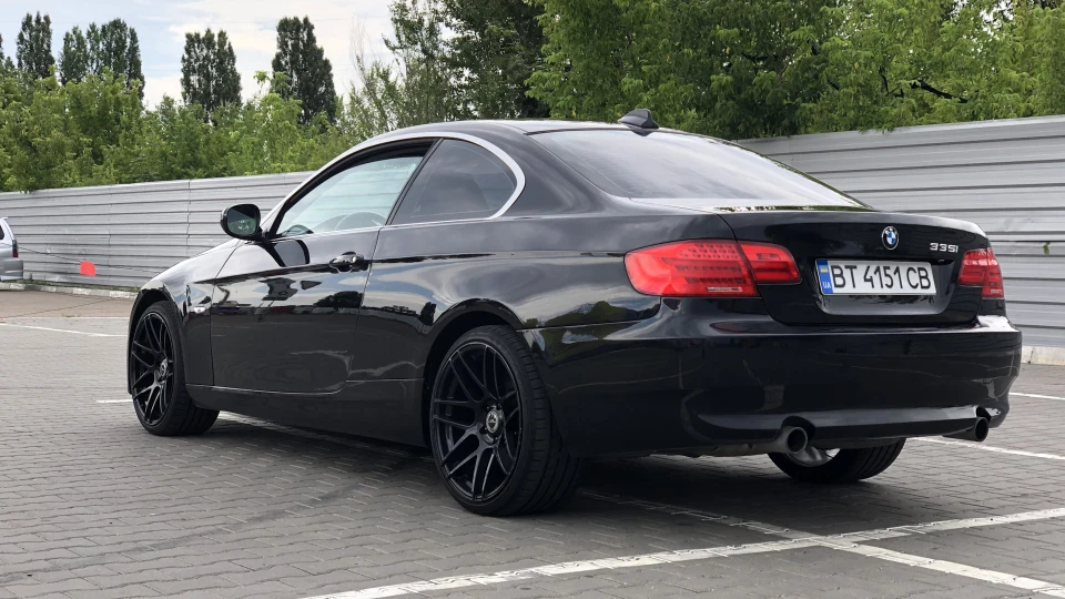 BMW 3 series Coupe 335i МКПП 4