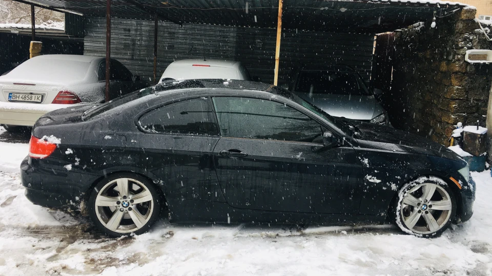 BMW 3 series Coupe 335i 5