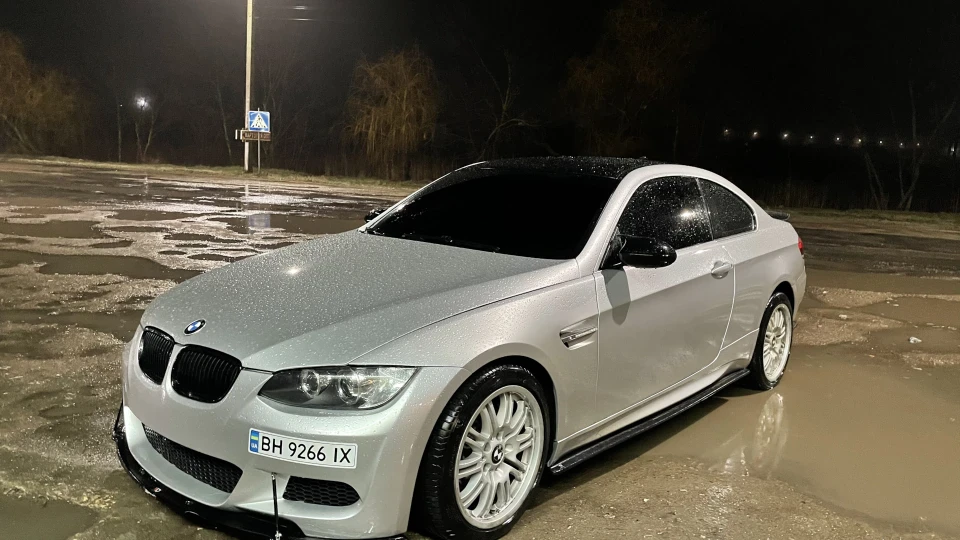 BMW 3 series Coupe 335i 5