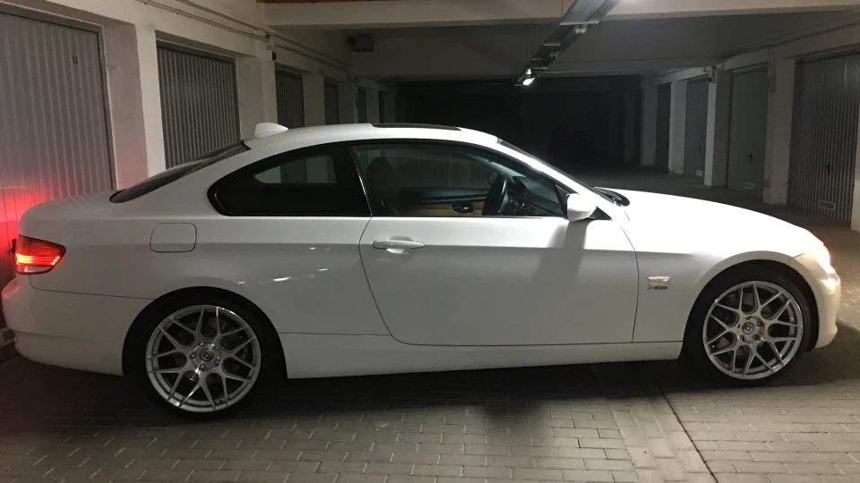 BMW 3 series Coupe 335xi 4