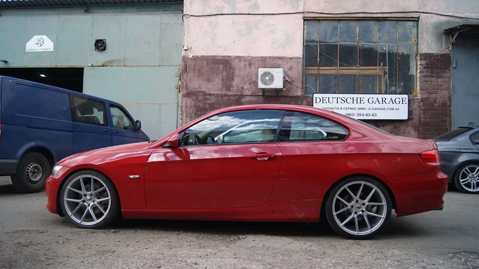 BMW 3 series Coupe 9ine2red 4