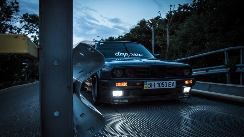 BMW 3 series Coupe "Beauty Iron" 2