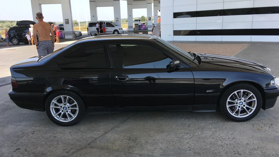 BMW 3 series Coupe Bmw e36 m52b20i 5