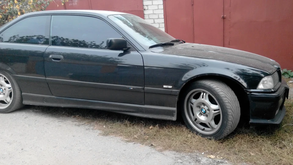 BMW 3 series Coupe чорна